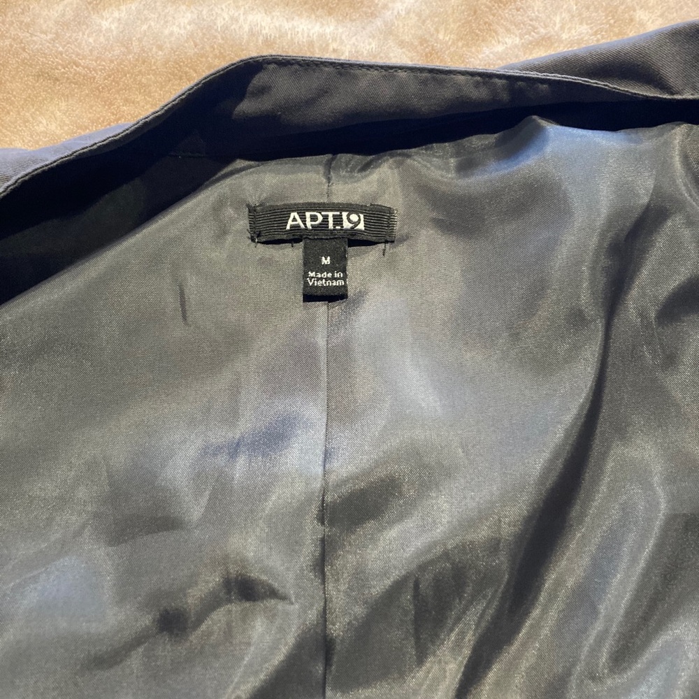 Grey Jacket - Picture 2 of 4